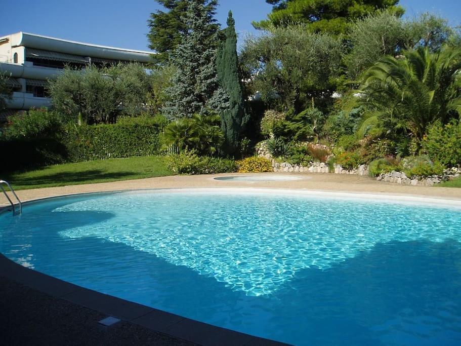 80m2 dans Parc Classé, Piscine, Calme, 5mn de Cannes Le Cannet Extérieur photo